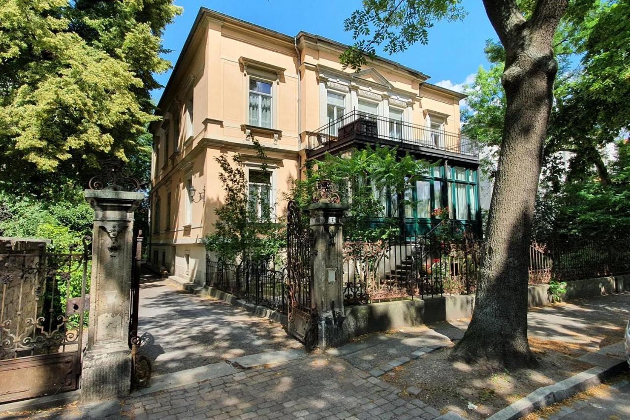 Ferienwohnungen Villa Haniel Julius Dresden Bagian luar foto