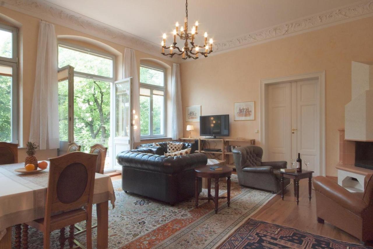 Ferienwohnungen Villa Haniel Julius Dresden Bagian luar foto